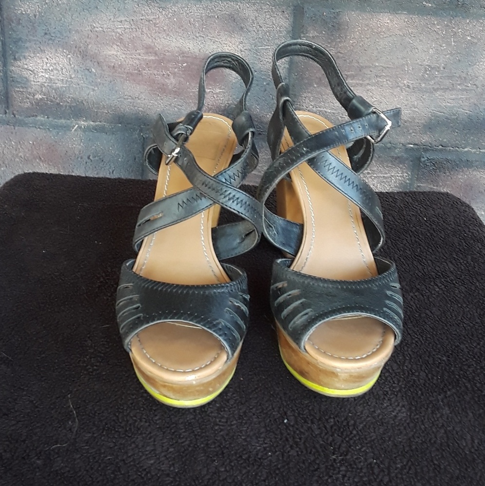 Dolce Vita  leather platform sandals